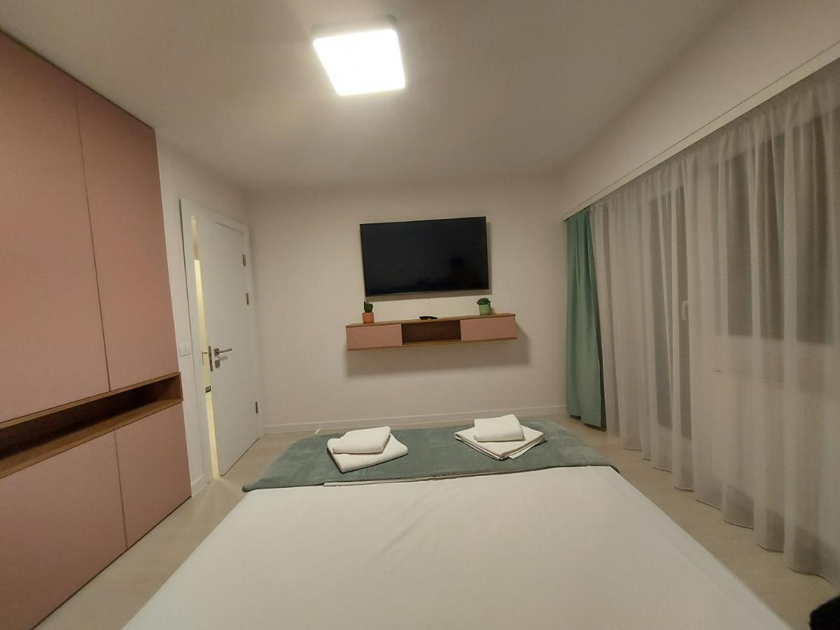 On The Wave Apartment